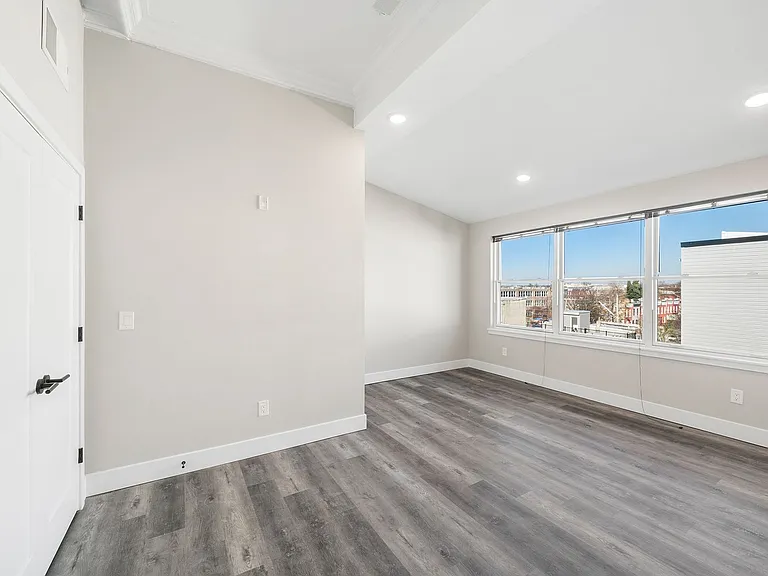 Incredibly redesigned Church-Haven Lofts- luxury living at its finest! — Photo 11
