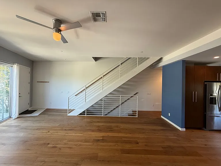 411 Garden St — Photo 6
