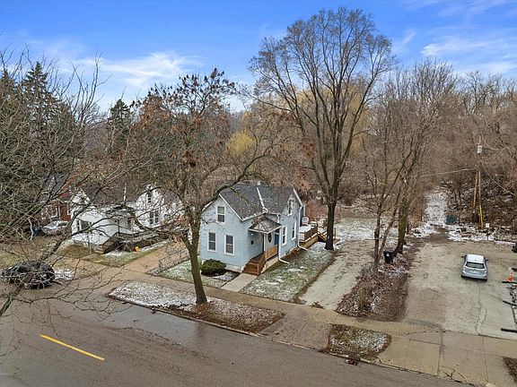 2nd image of 1610 Liberty STREET