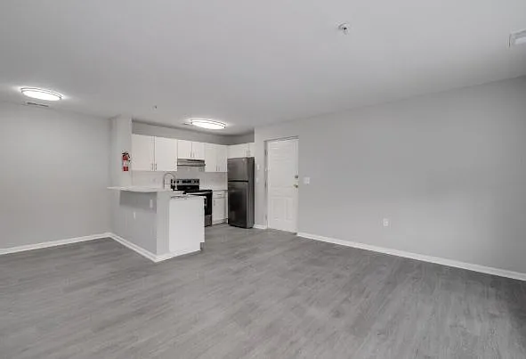 228 W 4th St #3A — Photo 14