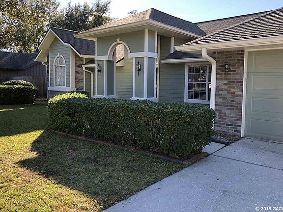 3rd image of 6744 NW 36th Dr