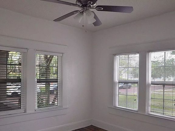 3rd image of 1509 Woodward St
