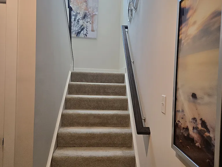 2056 Codaz Way — Photo 6