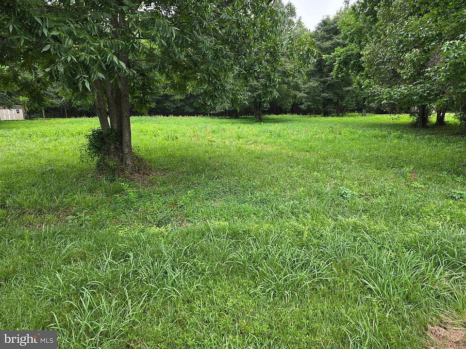 2nd image of 0 Briarwood Cir