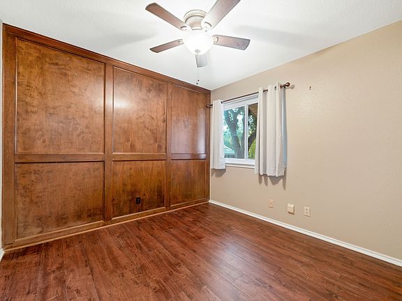 5th image of 13611 Bell Dr