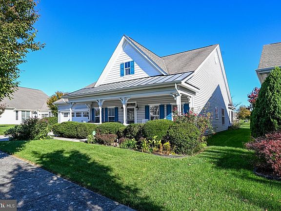 2nd image of 44 Amandas Teal Dr