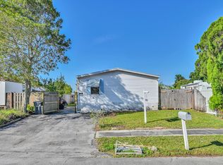 22983 Seaspray Pl, Boca Raton, FL 33428