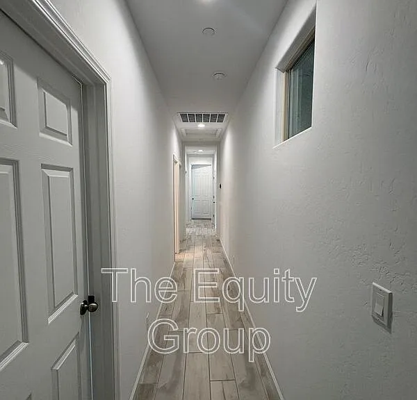 1336 W Porter Ct — Photo 9