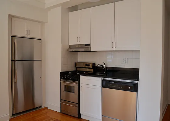 Rented by Brown Harris Stevens | media 9