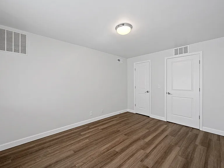 The Estates At Fernview — Photo 33