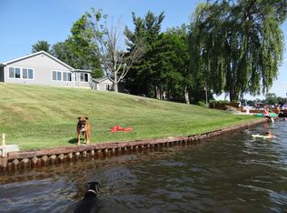 2215 Shankin St, Wolverine Lake, MI