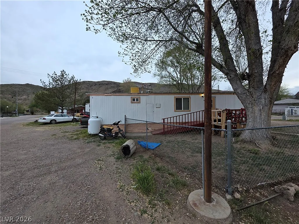 2 bed, 1.0 bath, 570 sqft, $750 — Photo 4