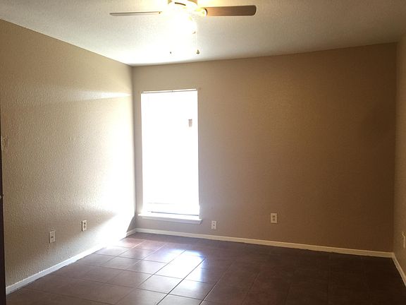 4th image of 13480 S Thorntree Dr APT 914