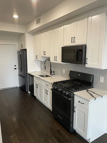 1868 Frankford Ave #503B Photo 1