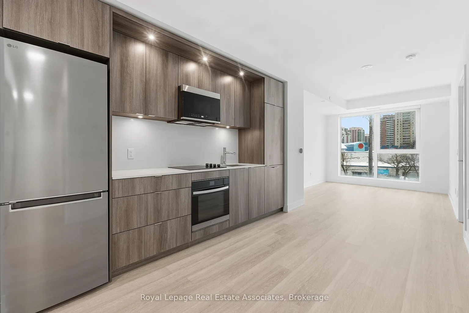 25 Cordova Ave #313 photo 1