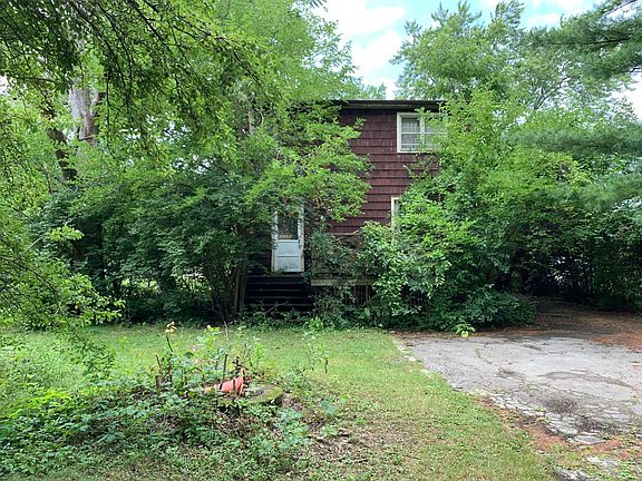 2nd image of 17821 Harlem Ave