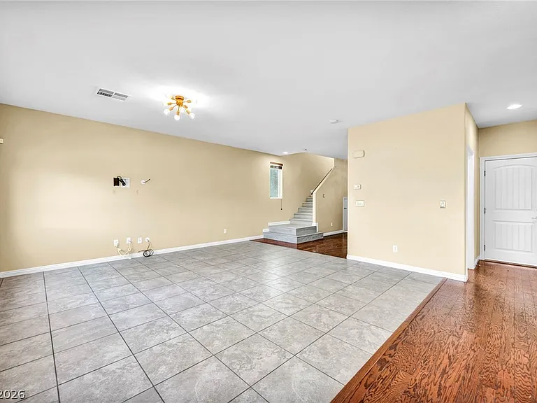 6049 Paddleboat St — Photo 6