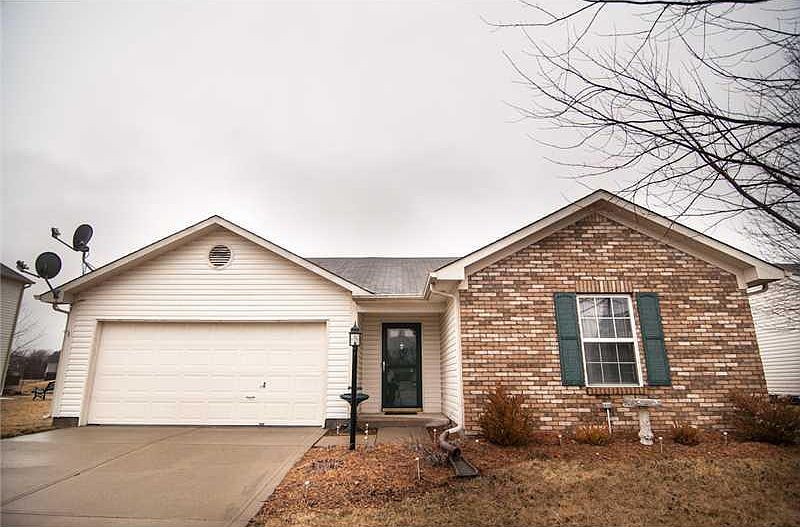 1st image of 142 Brixton Woods East Dr