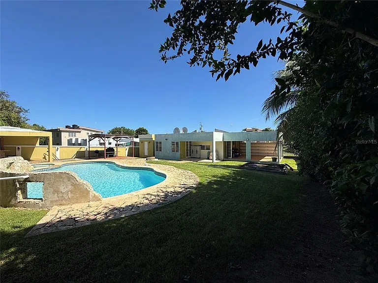 Carr. 474 Barrio Manzano — Photo 12