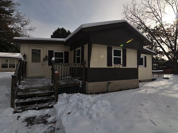 3rd image of 3624 11th Ln