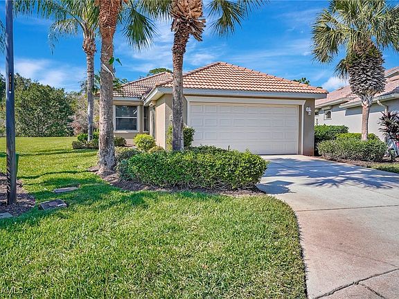 2nd image of 8001 Woodridge Pointe Dr