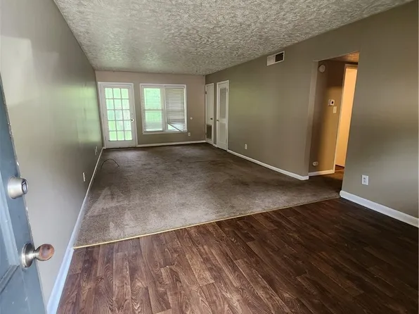 3210 Tallywood Dr #3, Fayetteville, NC 28303