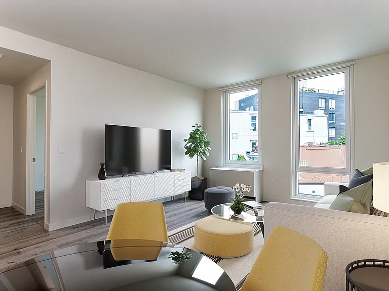 12 Eckford St #8C — Photo 8