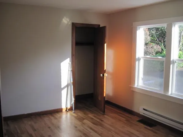 1712 High Ave, Bremerton, WA 98337