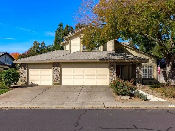 9435 Crowell Dr, Elk Grove, CA 95624