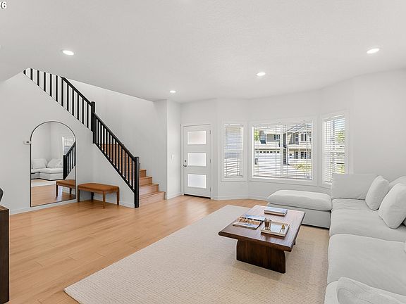 5th image of 8408 NE 85th Dr