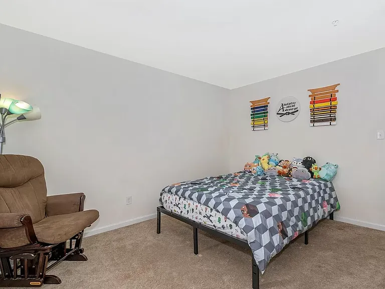 102 Water Run St #1 — Photo 32