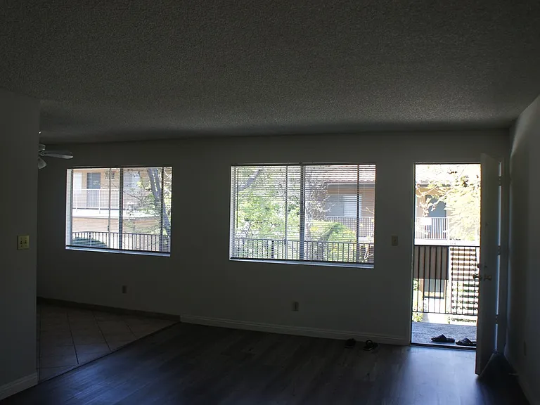 415 S Orange Ave #I — Photo 2