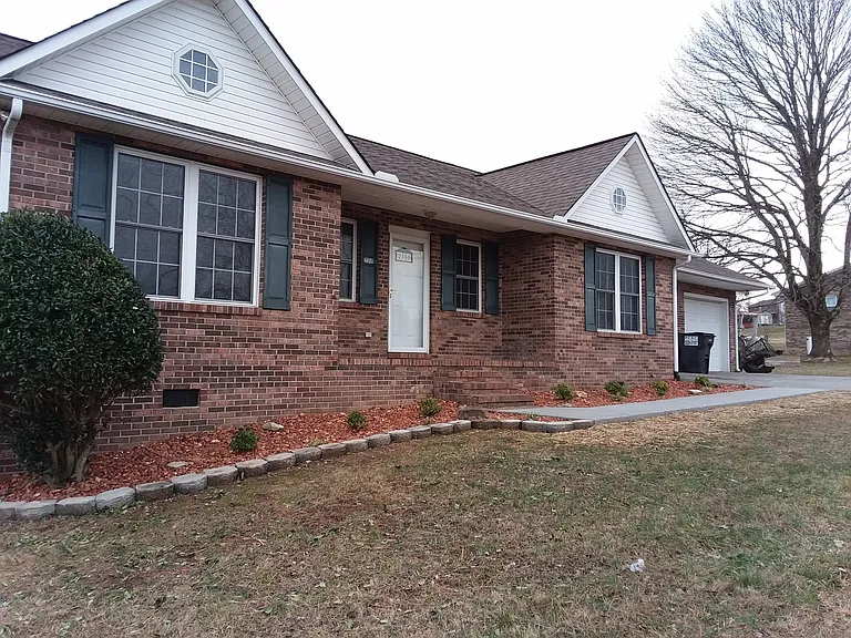 2350 Benton Young Rd — Photo 1