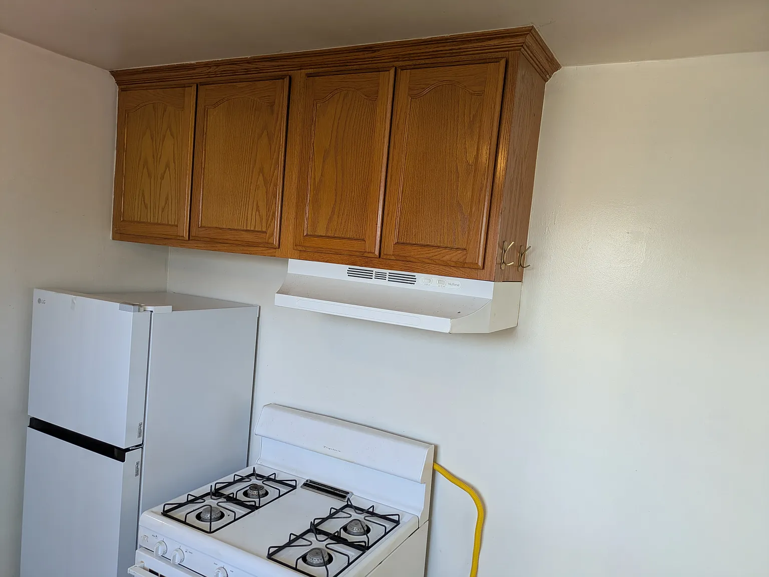 Studio, 280 sqft, $1,395 — Photo 2