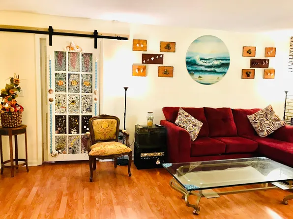 1 Del Mar Cir, Savannah, GA 31419