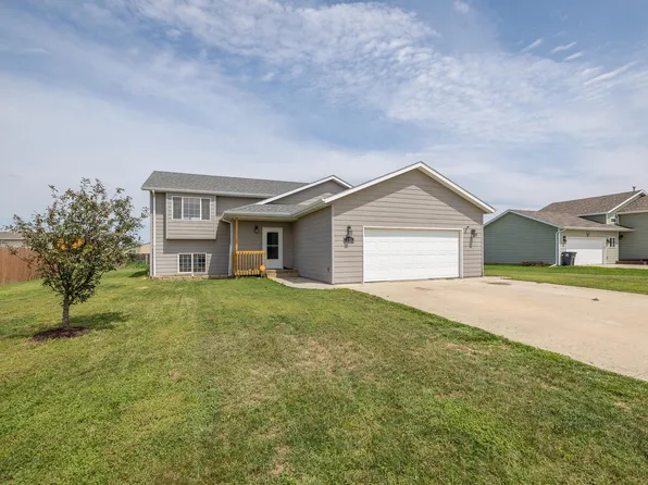 244 Freude Ln, Box Elder, SD 57719
