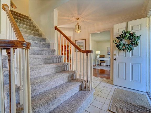 3rd image of 4709 Berrywood Ct