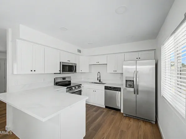 2525 E INVERNESS Avenue, Mesa, AZ 85204