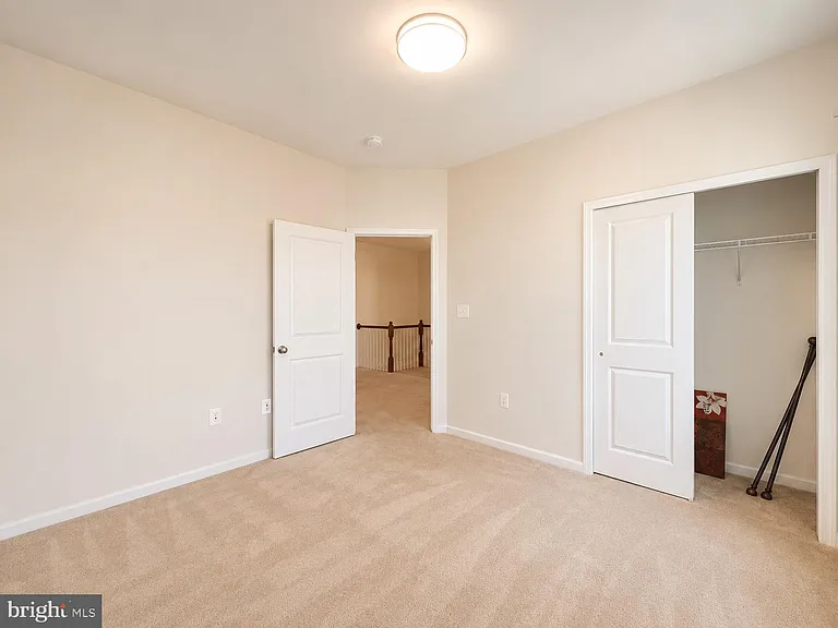 23480 Logans Ridge Ter — Photo 23