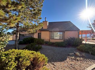 1651 Finch Dr, Gardnerville, NV 89410