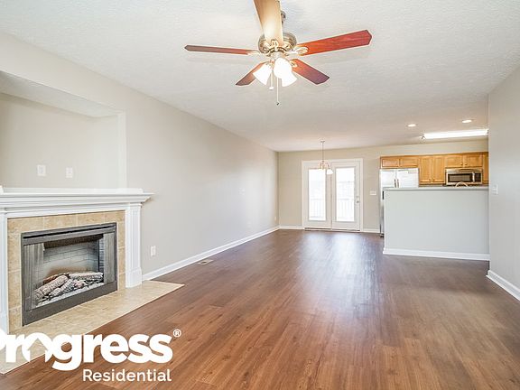 3rd image of 3423 Hamberton Cir