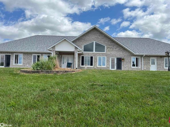 1024 495th St, Chariton, IA 50049