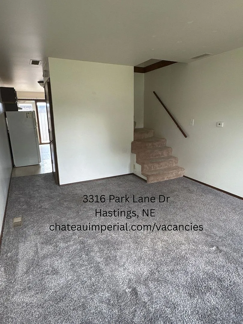 3310-3320 Park Lane Dr. — Photo 3