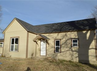 504 East Dr #OAK, Rogers, AR
