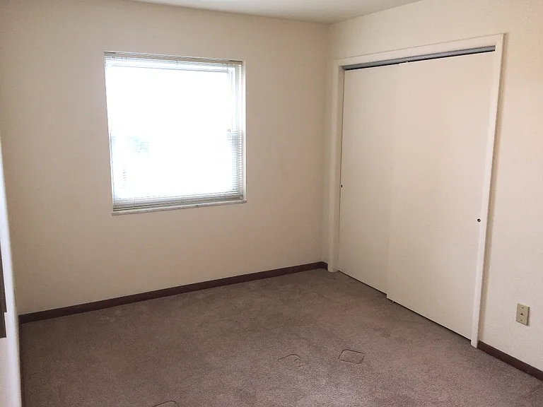 1407 Ligonier St — Photo 7