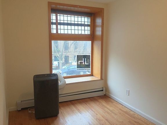3rd image of 94 Greene Ave APT 2