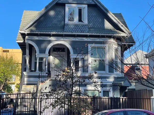 2239 Blake St, Berkeley, CA 94704