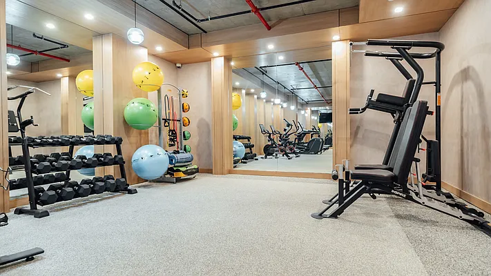 Rented by Nooklyn NYC LLC | media 64