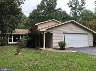 3 Pond Cir, Fredericksburg, VA 22407