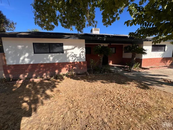 830 Davis Ave, Mc Farland, CA 93250